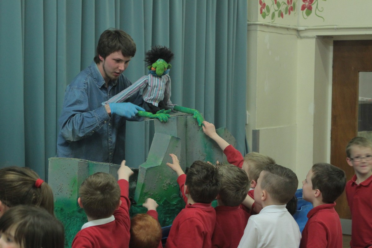 Bris Arts puppeteers performing a specially created show about friendship and cooperation based on a traditional Japanese folk tale